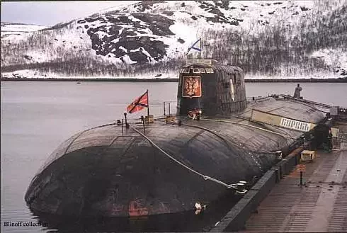  Атамная падводная лодка К-141 «Курск».