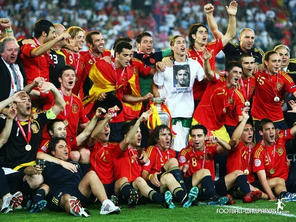  Іспанія стала чэмпіёнам Еўропы ў 2008 г. і свету ў 2010 г.