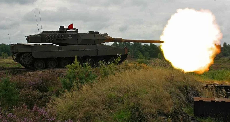 Сучасная мадыфікацыя Leopard 2, фота з сайта popsci.com