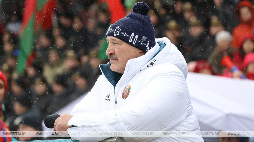 Лукашенко сделал ряд заявлений после забега на «Минской лыжне» в Раубичах. Фото: БелТА