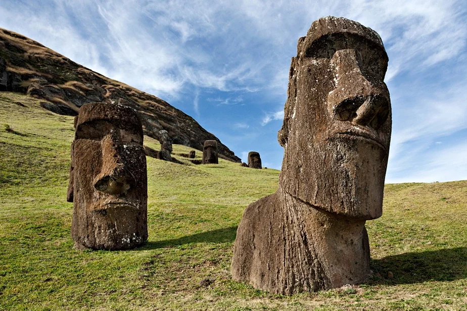 Каменныя статуі мааі на востраве Пасхі