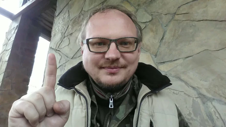 Андрей Курейчик в 2020 году завел политический видеоблог
