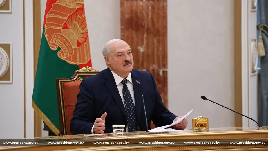 Александр Лукашенко 8 июня встретился с секретарями советов безопасности государств — членов Организации Договора о коллективной безопасности